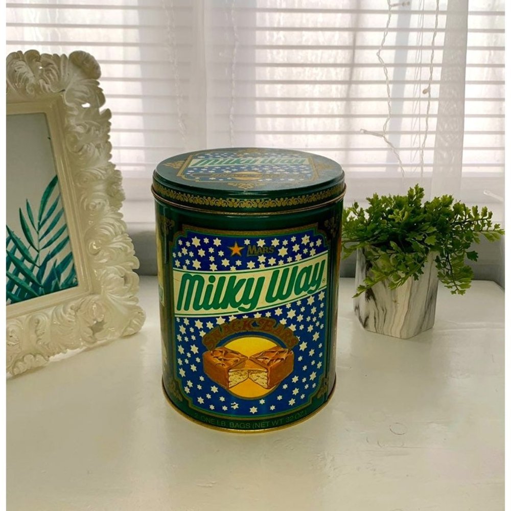 Vintage 1980's Metal Tin for Mars Milky Way